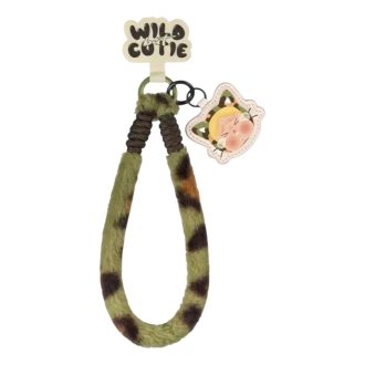 Crybaby Wild maar schattig telefoonhangertje “Camo Cutie”