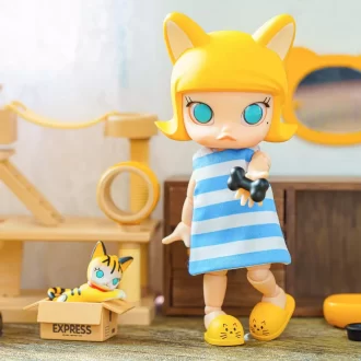 MOLLY Kat in de doos actiefiguur